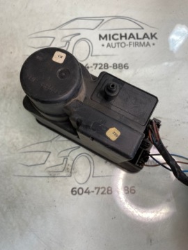 MERCEDES W202 POMPKA ZAMKA CENTRALNEGO 2028001948