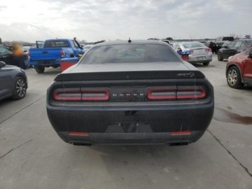 Dodge Challenger III 2022 Dodge Challenger Hellcat Redeye 6.2 797km 6.2 Benzyna 797KM, zdjęcie 2