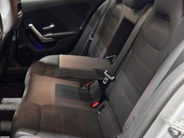 Mercedes Klasa A W177/V177 Hatchback Facelifting 2.0 220 190KM 2025 A Klasa 220 4-Matic AMG Line 2.0 (190KM) 2025, zdjęcie 13