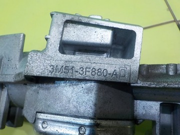 DISCOVERY III 3 2.7 TD V6 09R 5D SPÍNACÍ SKŘÍŇKA Z KLÍČKEM 3M51-3F880-AD