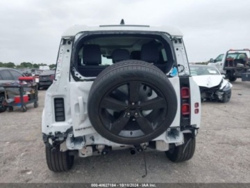 Land Rover Defender IV (L663) 2024 Land Rover Defender p400 x-dynamic se, 2024r., 4x4, 3.0L 3.0 Benzyna 395KM, zdjęcie 5