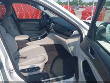 Jeep Grand Cherokee IV 2022 Jeep Grand Cherokee Overland 2022 3.6l 3.6 Benzyna 293KM, zdjęcie 10