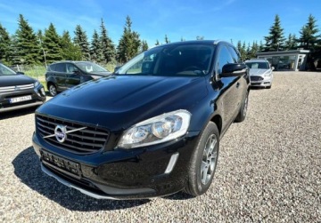 Volvo XC60 I SUV Facelifting 2.0 D4 DRIVE-E 190KM 2016 Volvo XC 60 Ocean Race, 2.0 Diesel 190KM, zdjęcie 2