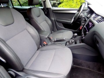Skoda Octavia III Kombi Facelifting 2.0 TDI 150KM 2019 SKODA OCTAVIA 2,0 TDI 150 KM BEZWYPADKOWY LED DSG, zdjęcie 13