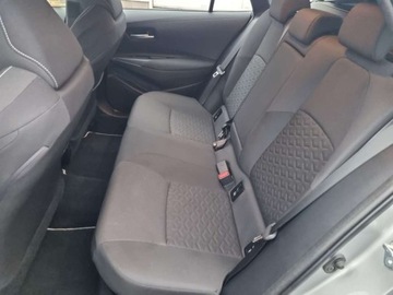 Toyota Corolla XII TS Kombi 1.8 Hybrid 122KM 2022 Toyota Corolla Toyota Corolla 1.8 Hybrid ComfortTech, ASO, 1 Wlasciciel, V, zdjęcie 12