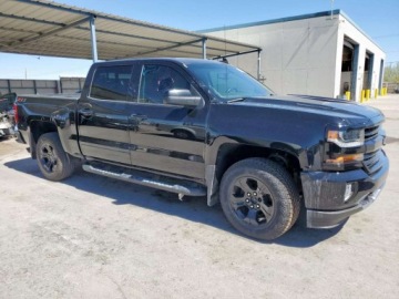 Chevrolet Silverado II 2018 Chevrolet Silverado K1500 LT 2018 5.3 Benzyna 355KM, zdjęcie 4
