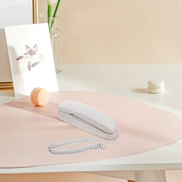 Проводной телефон для настенного монтажа, отель