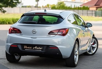 Opel Astra J Hatchback 5d 2.0 CDTI ECOTEC 165KM 2012 Opel Astra 2.0CDTI 165KM GTC Skora Xenon Navi alu 19 Serwis Gwarancjia, zdjęcie 11