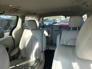 Chrysler Pacifica II 2021 Chrysler Pacifica 2021 Chrysler Pacifica Hybrid Touring L 3.6 Hybryda 260KM, zdjęcie 9