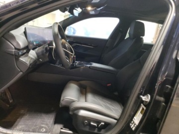 BMW Seria 5 G90-91 2024 BMW Seria 5 530xi 2024 2.0l 2.0 Benzyna 248KM, zdjęcie 7