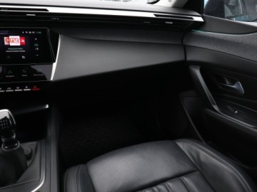 Peugeot 308 III SW 1.5 BlueHDi 130KM 2022 Peugeot 308 1.5 BlueHDi, Salon Polska, zdjęcie 7