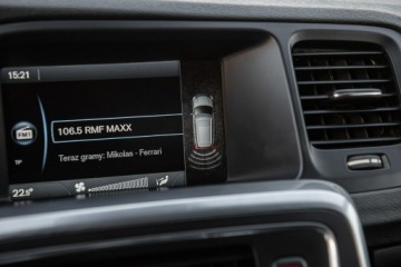 Volvo V60 I Kombi 2.0 D3 163KM 2012 Volvo V60 R-Design 2.0d D4 163KM 5cylinów Manual, zdjęcie 20