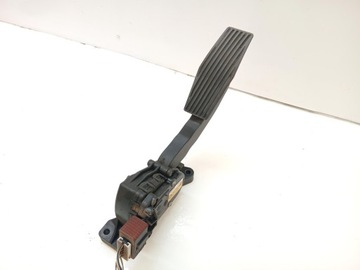 PEDAŁ POTENCJOMETR GAZU OPEL VECTRA C 3.0 CDTI