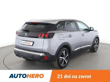 Peugeot 3008 II Crossover 1.2 PureTech 130KM 2018 Peugeot 3008 navi virtual cocpik półskóra, zdjęcie 4