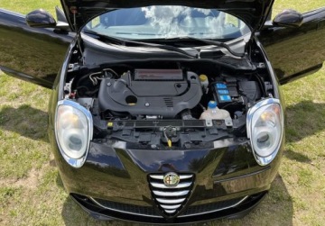 Alfa Romeo MiTo Hatchback 3d 1.3 JTDM-2 95KM 2010 Alfa Romeo Mito ZERO KOROZJI, klimatyzacja, DNA, 1.2 Diesel 95KM, zdjęcie 8