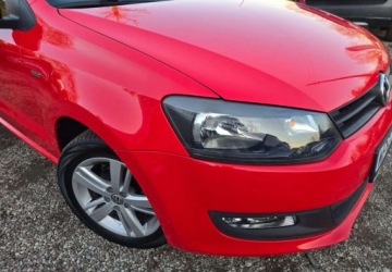Volkswagen Polo V Hatchback 5d 1.6 TDI-CR DPF 90KM 2013 Volkswagen Polo Volkswagen Polo Match 1.6 TDI 90 KM PolSkory PDC Klimatyza, zdjęcie 8