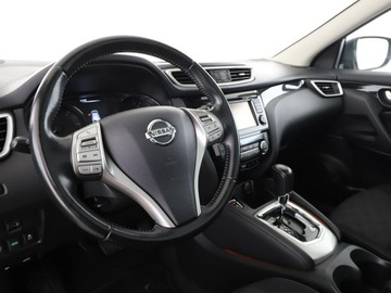 Nissan Qashqai II Crossover 1.6 dCi 130KM 2017 Nissan Qashqai automat panorama navi klima auto, zdjęcie 13