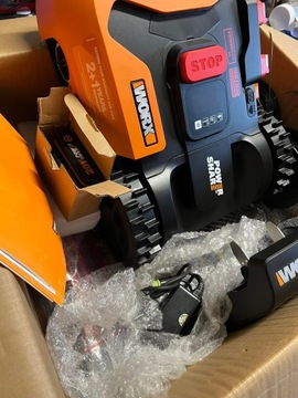 Робот-газонокосилка Worx Landroid WR184E