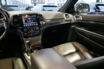 Jeep Grand Cherokee IV 2021 Jeep Grand Cherokee Limited 5.7 HEMI Hak 352KM Szyberdach 4x4 Skory Navi M, zdjęcie 19