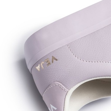 Женские кроссовки Veja Campo Parme 37