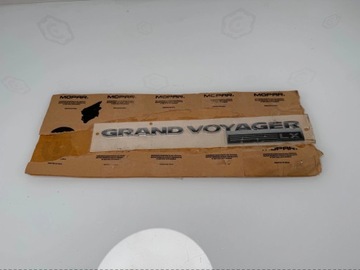 ZNAK ZNAKY CHRYSLER GRAND VOYAGER