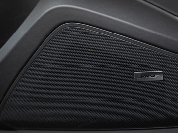 Porsche Cayenne III SUV Facelifting 3.0 353KM 2025 PORSCHE Cayenne Coupe Black Edition Suv 2.0 (353KM) 2025, zdjęcie 12