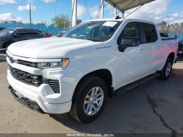 Chevrolet Silverado II 2024 Chevrolet Silverado 2024r., 1500 RST, od ubezpieczalni 2.7 Benzyna 310KM, zdjęcie 2