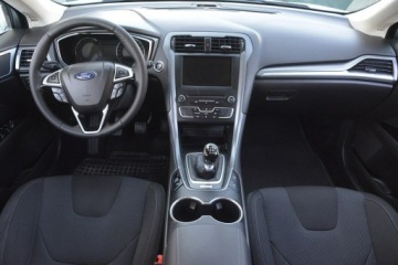 Ford Mondeo V Kombi 1.5 EcoBoost 160KM 2018 Ford Mondeo 1.5 EcoBoost doinwestowany gwarancja, zdjęcie 16