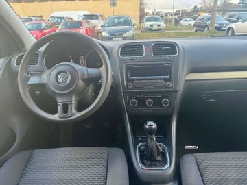 Volkswagen Golf VI Hatchback 5d 1.4 80KM 2012 Volkswagen Golf Volkswagen Golf 1,4 B 80KM BenzynaLPG Zamiana 1.4 80KM, zdjęcie 2