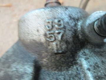 HYUNDAI KONA TŘMEN PŘEDNÍ LEVÝ 1,0 1.6