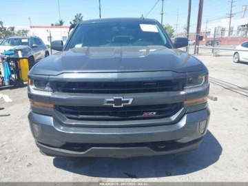 Chevrolet Silverado II 2018 Chevrolet Silverado K1500 LT 2018 5.3l 5.3 Benzyna 355KM, zdjęcie 7