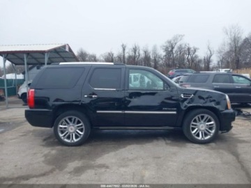 Cadillac Escalade III 2014 Cadillac Escalade Platinum 2014 6.2 Benzyna 403KM, zdjęcie 6