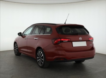 Fiat Tipo II Hatchback 1.6 E-Torq 110KM 2018 Fiat Tipo 1.6 16V, Serwis ASO, Automat, Klima, zdjęcie 3