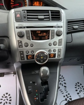 Toyota Verso Minivan 1.8 Valvematic 147KM 2010 Toyota Verso Automat, 7 osobowy, salon Polska, dach panoramiczny 1.8 147KM, zdjęcie 10