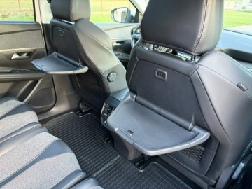 Peugeot 5008 II Crossover 1.2 PureTech 130KM 2017 Peugeot 5008 7-osobowy Półskóry Panorama dach, zdjęcie 19