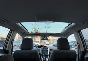 Toyota Verso Minivan Facelifting 1.6 D-4D 112KM 2015 Toyota Verso Navi, Dach panoramiczny, Kamera, 7 osobowy 1.6 Diesel 112KM, zdjęcie 3