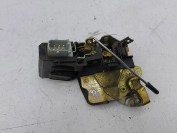 BMW 5 E39 2002 PRAVÁ STRANA ZÁMEK DVEŘE ZADNÍCH