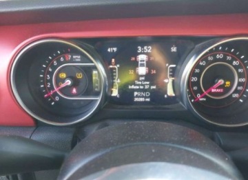 Jeep Gladiator 2021 Jeep Gladiator 2021, 3.6L, 4x4, RUBICON, od ubezpieczalni 3.6 Benzyna 285KM, zdjęcie 11