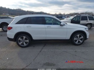 Mercedes GLC C254/X254 2022 Mercedes-Benz GLC 2022 r., 300 4MATIC SUV 2.0 Benzyna 255KM, zdjęcie 13