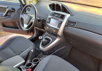 Toyota Verso Minivan Facelifting 1.6 D-4D 112KM 2015 Toyota Verso Toyota Verso 1.6 D-4D Prestige 1.6 Diesel 112KM, zdjęcie 9