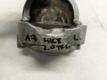 AUDI A7 4K8 45 TFSI ULOŽENÍ MOTORU LEVÝ