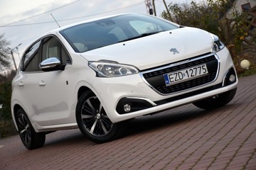 Peugeot 208 I Hatchback 5d Facelifting 1.2 PureTech 82KM 2018 Peugeot 208 I TECH EDITION 1.2MPI 83KM *BOGATA* Piękna Wersja! Jedyna TAKA!