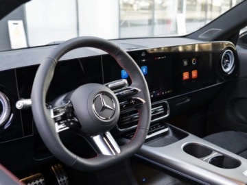 Mercedes CLA C118/X118 2026 MERCEDES-BENZ CLA 200 4-Matic AMG Line 1.5 (163KM) 2026, zdjęcie 8