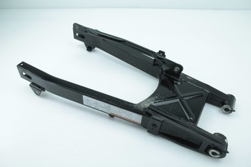 SUZUKI MARAUDER GZ 125 99-11 WAHACZ TYŁ