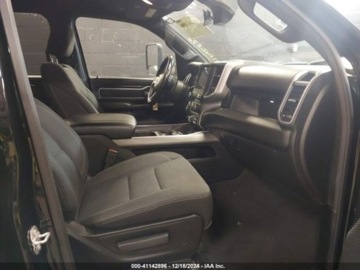  RAM 1500 2021r., Big Horn, od ubezpieczalni 3.0 Benzyna 260KM, zdjęcie 7