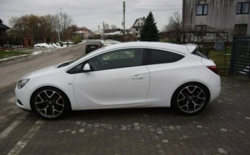 Opel Astra J GTC 1.4 Turbo ECOTEC 140KM 2013 Opel Astra GTC 1.4TB Led 2KPL KOL 2013r Sprowadzony Oplacony 1.4, zdjęcie 16