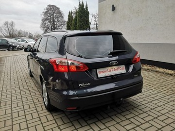 Ford Focus III Kombi 1.0 EcoBoost 125KM 2013 Ford Focus 1.0 12V 125KM Klimatronik Halogeny, zdjęcie 7