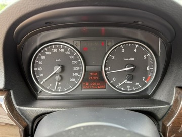 BMW Seria 3 E90-91-92-93 Touring E91 2.0 318i 143KM 2009 BMW 318 Klimatronik*Podrzewane Fotele, zdjęcie 21