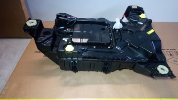 ZBIORNIK POMPA ADBLUE CITROEN C5 AIRCROSS 9826092180 P1012340 P1002559