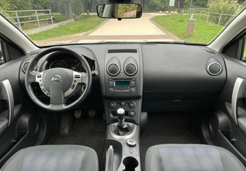 Nissan Qashqai I Crossover 2.0 141KM 2011 Nissan Qashqai Nissan Qashqai 2.0 4x4 tekna 2.0 Benzyna 141KM, zdjęcie 6